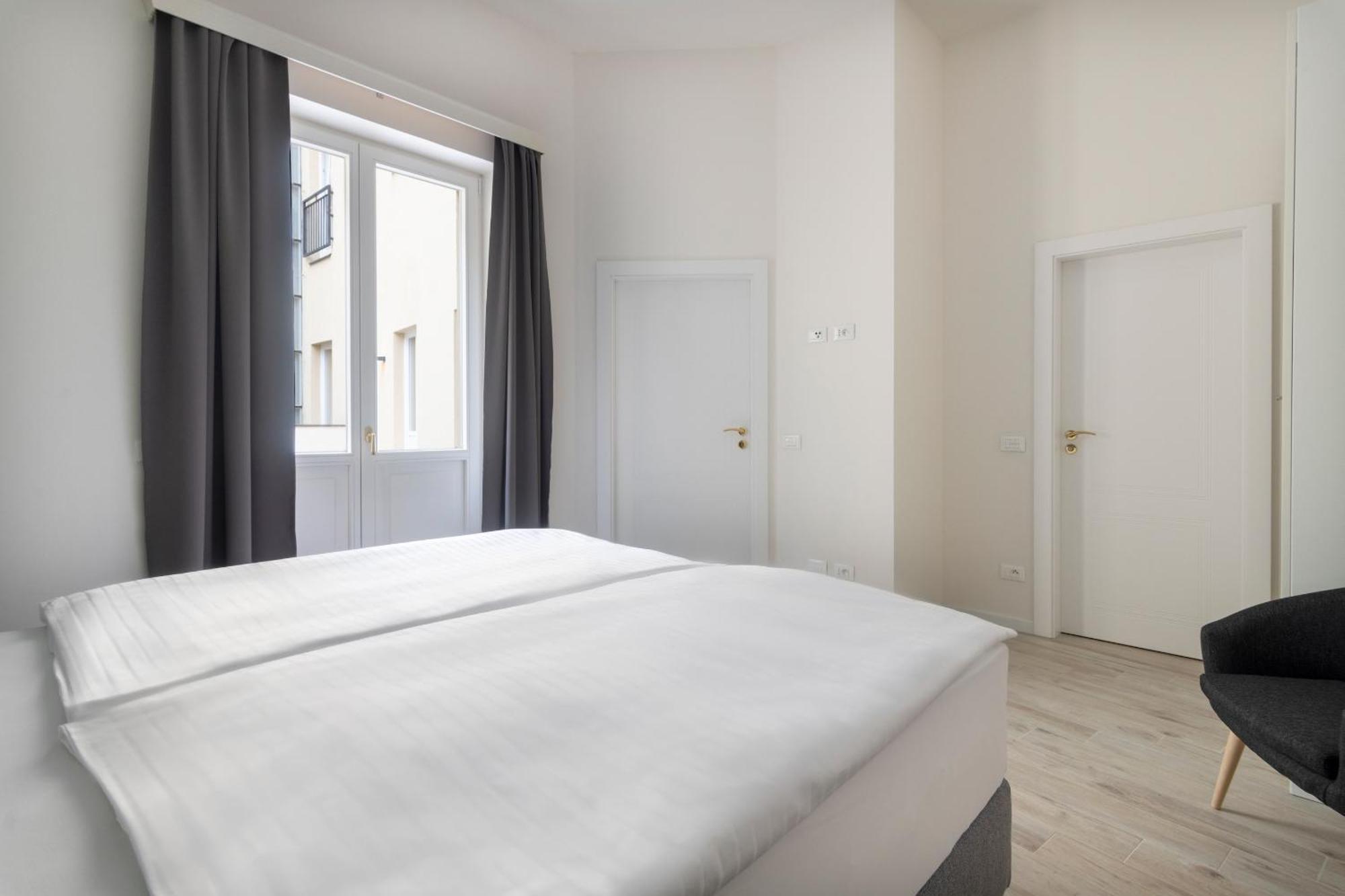 Kinsky Garden Apartments And Suites By Dwellfort Prag Værelse billede