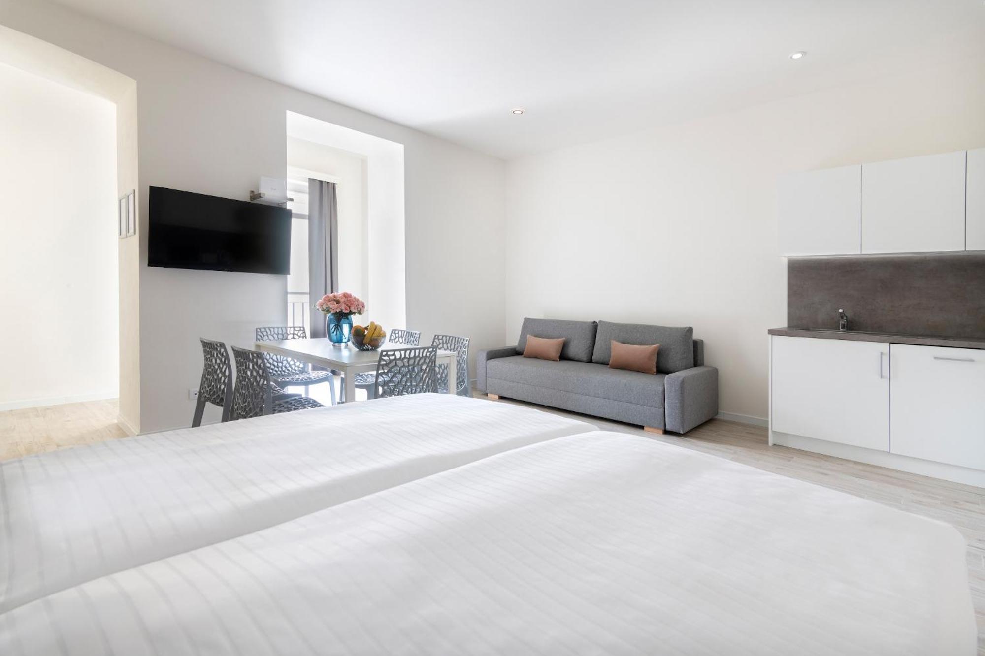 Kinsky Garden Apartments And Suites By Dwellfort Prag Værelse billede